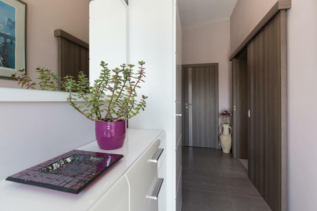 Modern And Spacious Apartment บาร์บินเย ภายนอก รูปภาพ